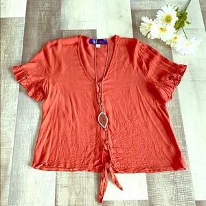 Francesca’s Front Tie Knot Top